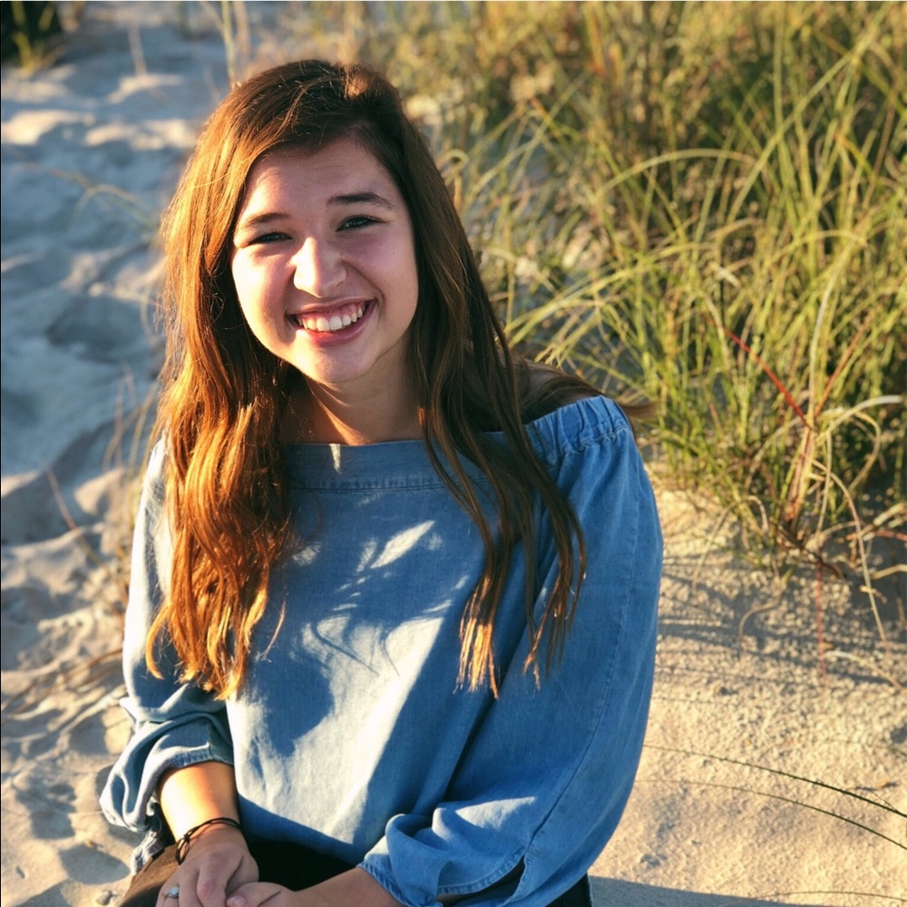 Meet your Posher, Brooke